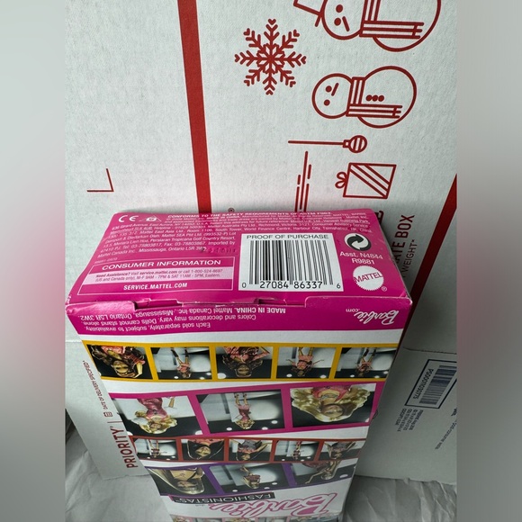 Barbie Fashionistas 2009 Wild Barbie - Picture 9 of 9